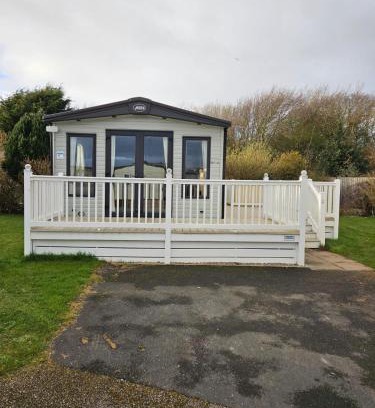Morecambe Resort | Roadnights Retreat
