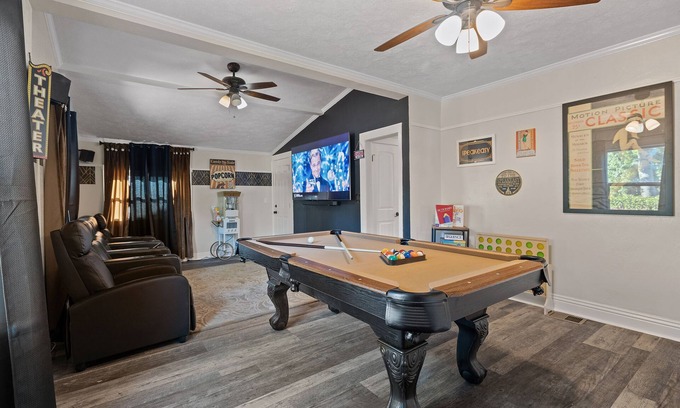 Downtown Riverside House | Roaring 20s Vintage Craftsman Home Downtown, Hot Tub, Pool Table