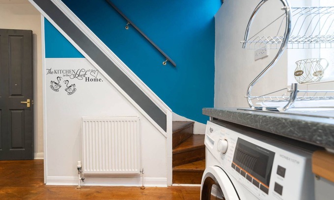 Brighton City Centre House | Robert Street Retreat Hosted by SAS