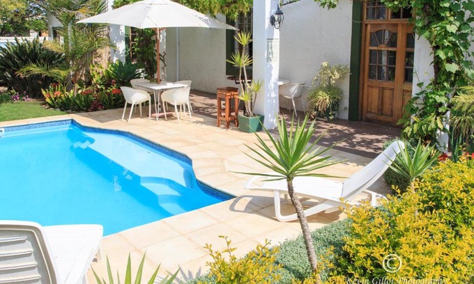 Robertson House | Robertson Boutique Backpackers