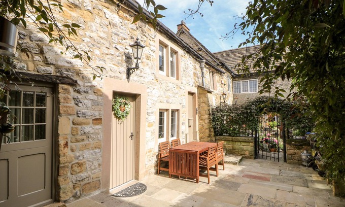 Bakewell Cottage | Robin's Nest