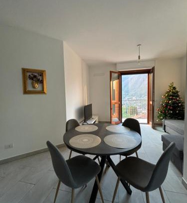 Como Apartment | Roccolo Valley View
