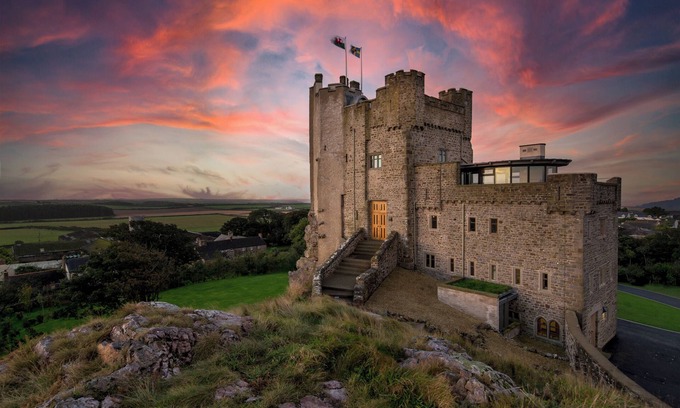 Roch Other | Roch Castle, Castle Roch, Sleeps 12, 6 bedrooms, bathrooms