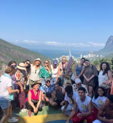 Zona Sul Apartment | Rocinha Favela Tour