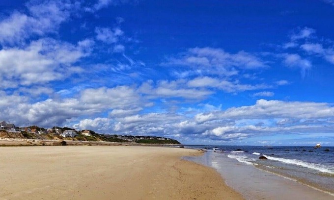 Plymouth Apartment | Rock Landing 2 BR Walk to Everything
