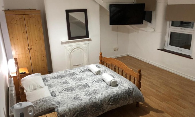 Birkenhead House | Rock Lane Stays
