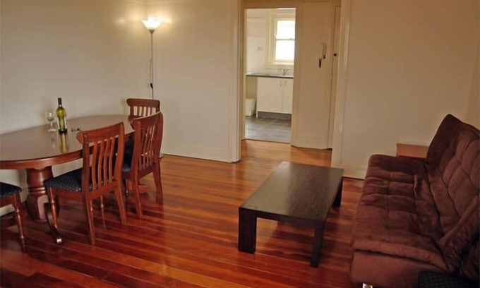 Rockdale Apartment | Rockdale Large 2 Bedroom Apartment with Balcony walk to Brighton Le Sands Beach