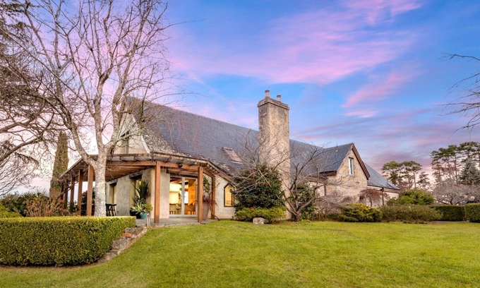 Bellawongarah House | Rockfield Park - Stunning coastal views