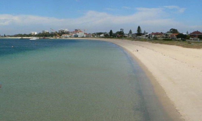 Rockingham House | ROCKINGHAM Beach Holiday House
