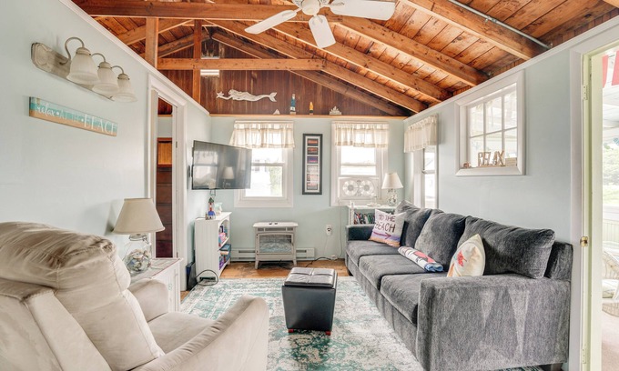 Rockport Cottage | Rockport Cottage w/Patio - Steps to Beach!