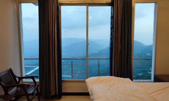 Dhirkot Apartment | Rockwood Heights Family Suite
