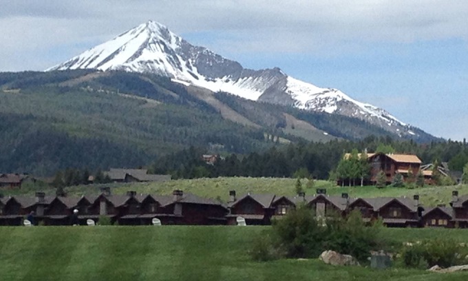 Big Sky Meadow Village Condo | Rocky Mountain Getaway