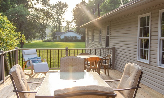Nellie House | Rocky Retreat in Warsaw OH.