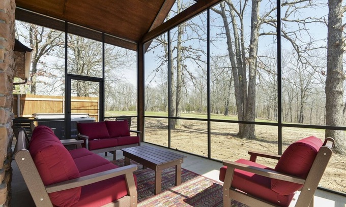 Branson Cedars Cabin | Rocky Top Lodge | 2 Bed, 2 Bath
