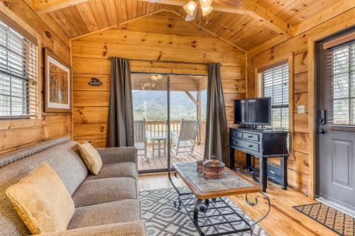 Wears Valley House | Rocky Top