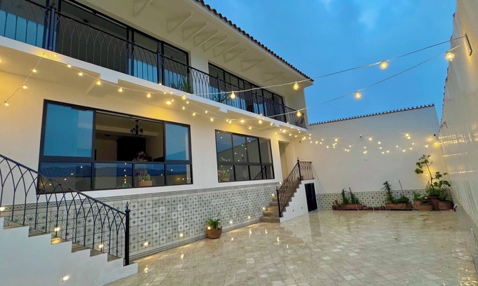 De Guadalupe Apartment | Rococo San Cristobal