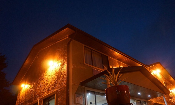Delmont Hotel | Rodeway Inn
