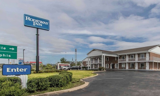 Jackson Hotel | Rodeway Inn