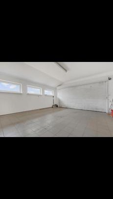 Raca Villa | Rodinná vila Raca pri lese s vyhladom
