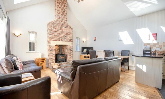 Belford House | Roe Deer