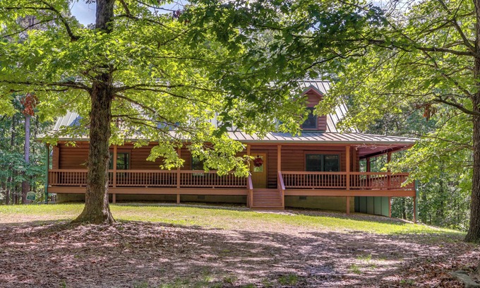 Rogers Cabin | Rogers Cabin on 17 Acres w/Wraparound Deck!