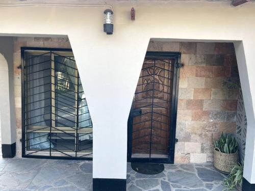 Lusaka Apartment | Roma Guesthouse in the Heart of Lusaka