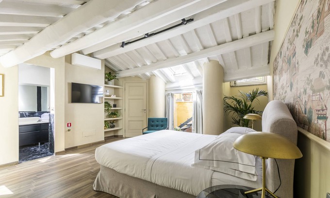 Rione IV Campo Marzio Apartment | ROMAC - Campo Marzio
