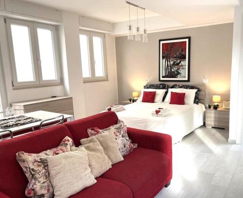 Municipio 4 Apartment | Romano home 1