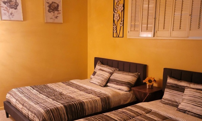 Norma Triangle Apartment | Romantic 1br-1b Beverly Hills Apt