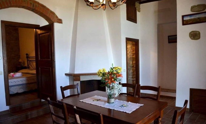 Terontola Apartment | Romantic apartment in Cortona - La Ginestra