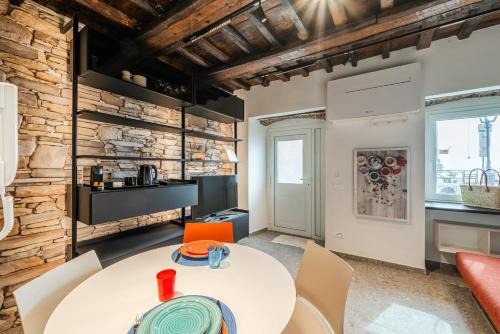 Sori Apartment | Romantic Apartment in Sori - 10 Meters from the Sea