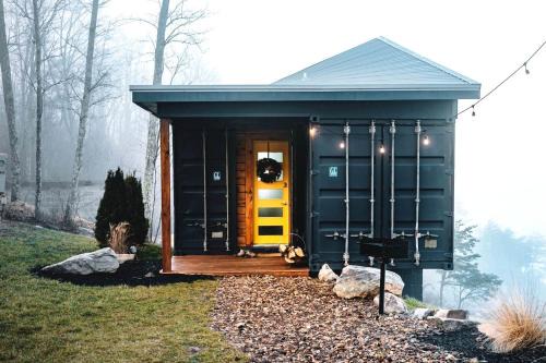 Trenton House | Romantic Container Beautifully Design with Deck in Georgia