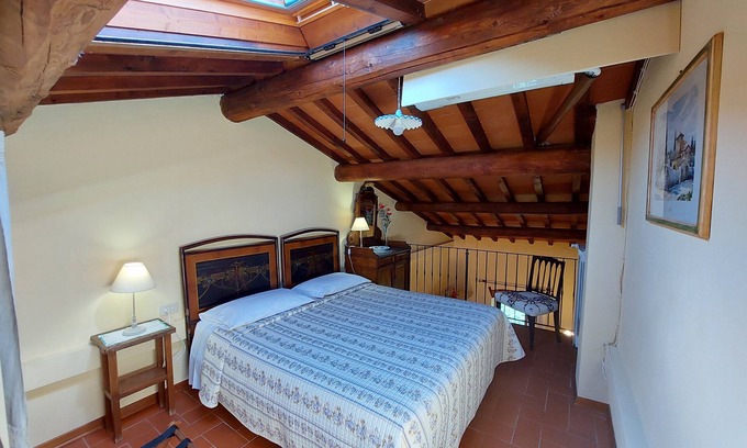 Scandicci Villa | Romantic flat in villa, in the hills of Florence, countryside, pool, relax.