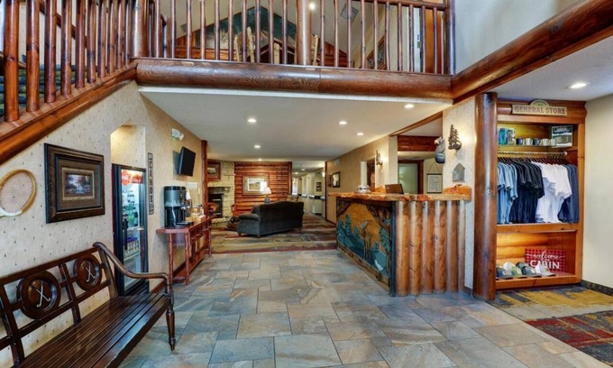 Galena Hotel | Romantic Galena Retreat: Themed Rooms & Heated Pool | 3 Units