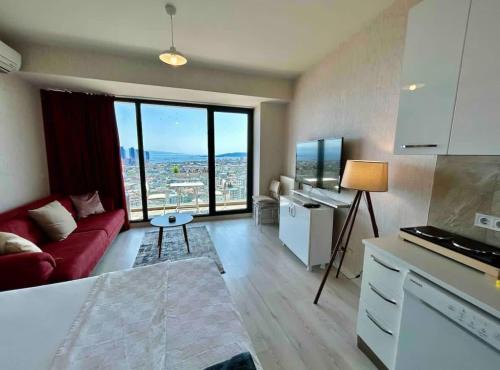 Kartal Apartment | Romantic Getaway Studio Suite Sea View at Kartal