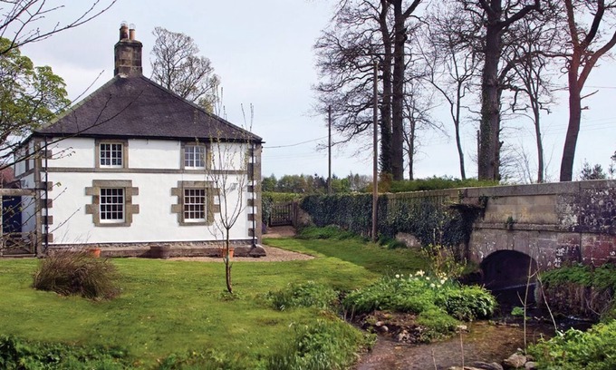 Hexham Cottage | Romantic Haughton Castle, a Grade 1 listed building, dates from the peaceful era of 1260.