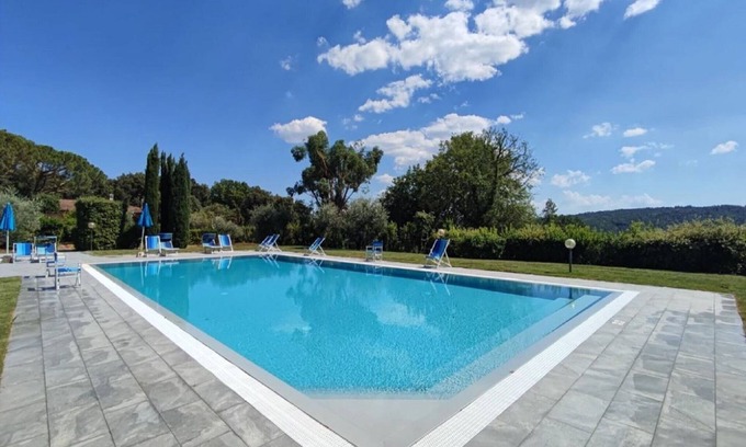 Gambassi Terme House | Romantic Home in Gambassi Terme