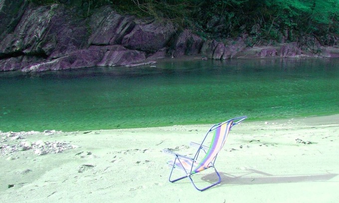 Williamsville Cottage | Romantic Rock River Cottage with Hot Tub, Fireplace & Beach - Newfane VT