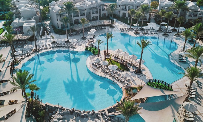 Makadi Bay Hotel | Romantic Suite with Oceanfront Views Ideal for Couples with 2 Pools and Spa