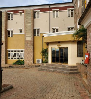 Alimosho Hotel | Romeo Suites & Apartment