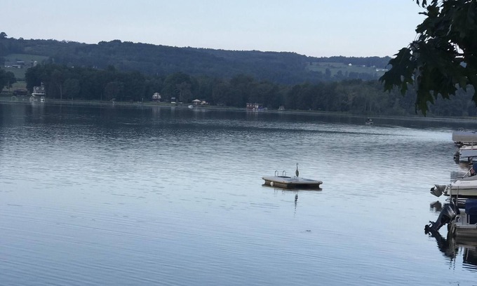 Bradford House | "Ron golden pond" is a place to make memories, a special home with great energy.