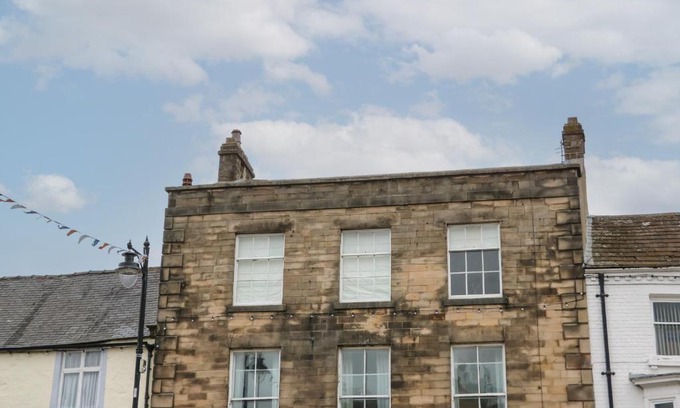 Barnard Castle House | Ronnie's Roost