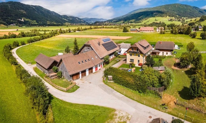 Sankt Margarethen im Lungau Apartment | Room 'Preberblick' with Mountain View, Shared Terrace and Wi-Fi