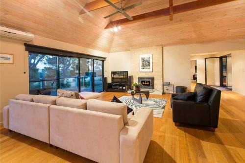 Yallingup House | Roo-topia at Chez Nous - A Yallingup Sanctuary