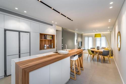 Jaffa Apartment | Rooftop 2 Luxury Apartment By Nimizz