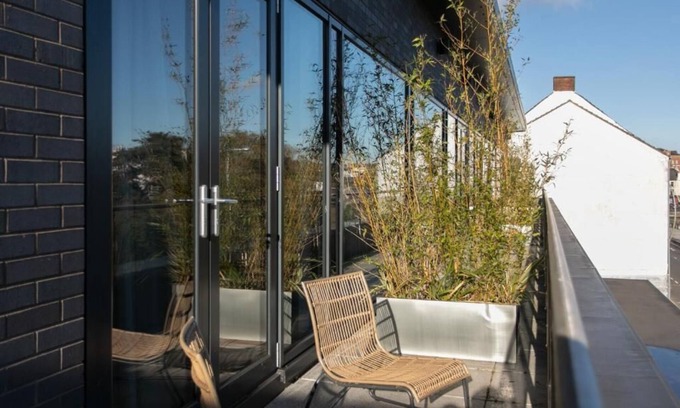 Newry Apartment | Rooftop city centre location, luxury styling and superior amenities