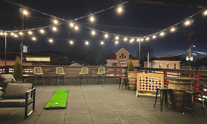 Cherokee Triangle House | Rooftop w/4 Suites @ Bungalou + Bourbon Bar + Gameyard