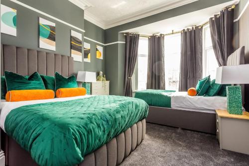 South Shields House | Room 04 - Sandhaven Rooms Triple