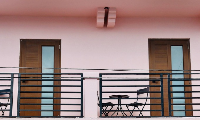 Santurce Hotel | Room 12: Sunlit Balcony Stay Near Calle Cerra