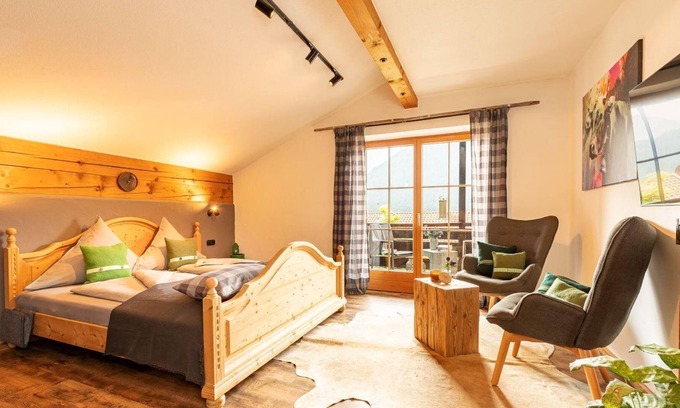 Bad Hindelang Cottage | Room 2 - Desiree's Dahuim